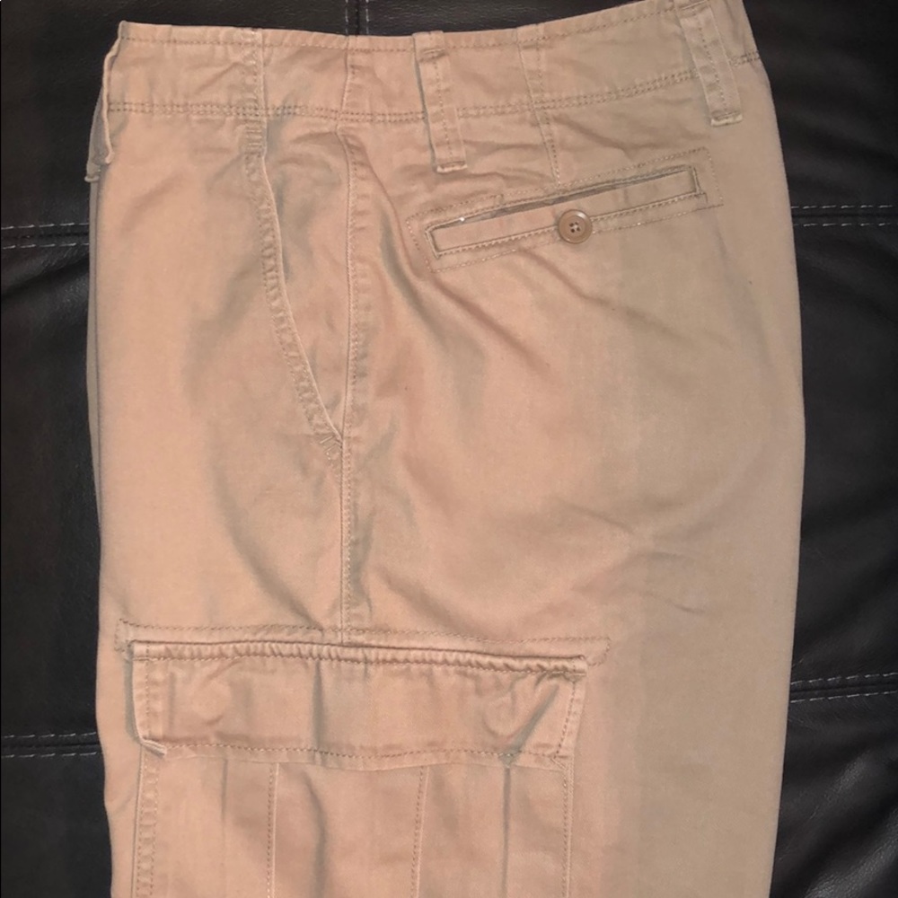 Gap Cargo shorts